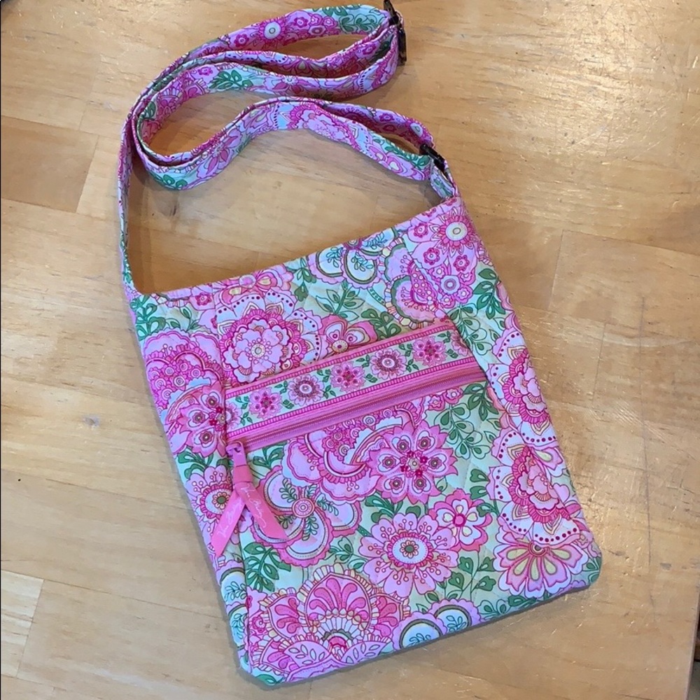 Vera Bradley Hipster Crossbody • Petal Pink